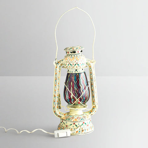 Hand Painted Hurrican Lantern with Bulb : White